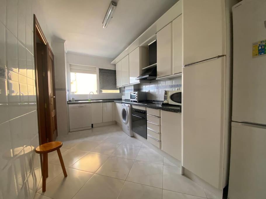 Funcional Piso 4 Dormitorios Frente A Santa Justa Σεβίλλη Εξωτερικό φωτογραφία